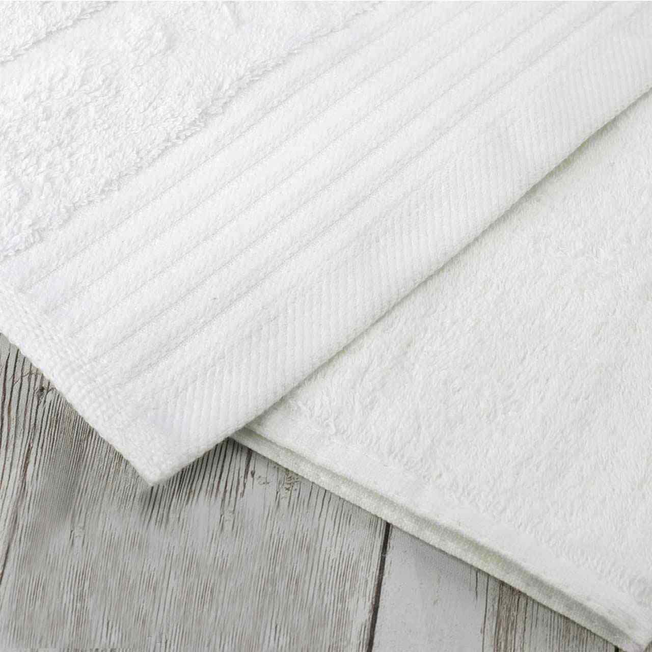 Toalla de bao Ultimate; borde reforzado