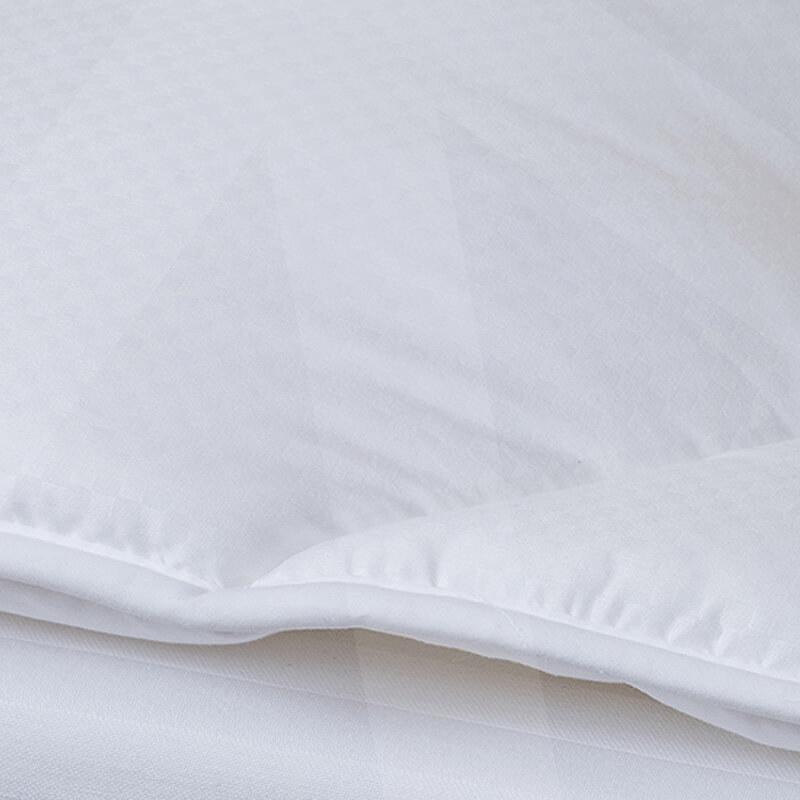 Topper de fibra Economy anticaros; detalle del tejido