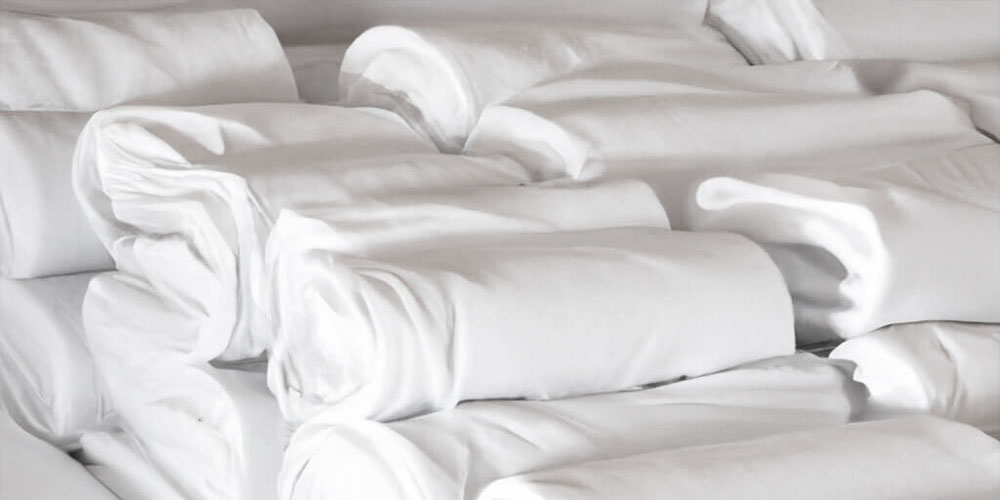 Sábanas blancas, óptimas como sábanas para hotel / hostelería